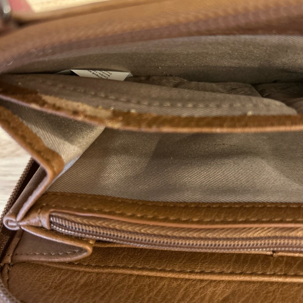 The Sak Brown Leather Crossbody Bag - Picture 12 of 13